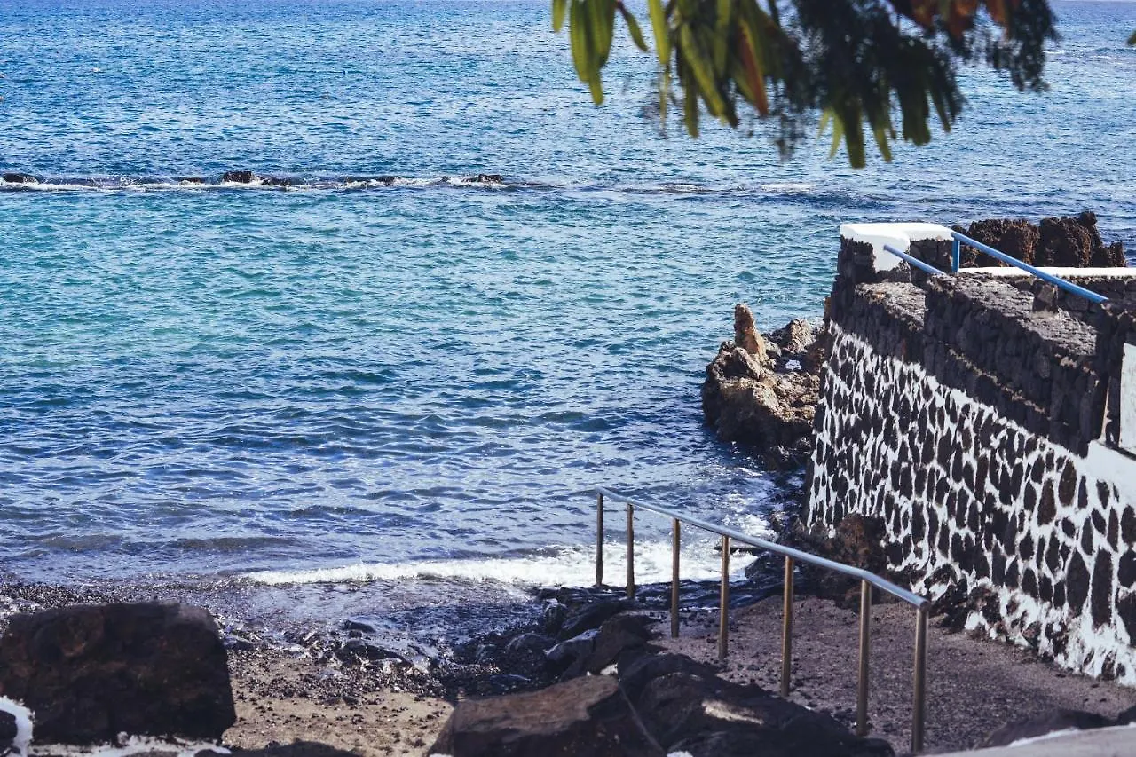 Volcano Getaway - Adults Only Punta Mujeres