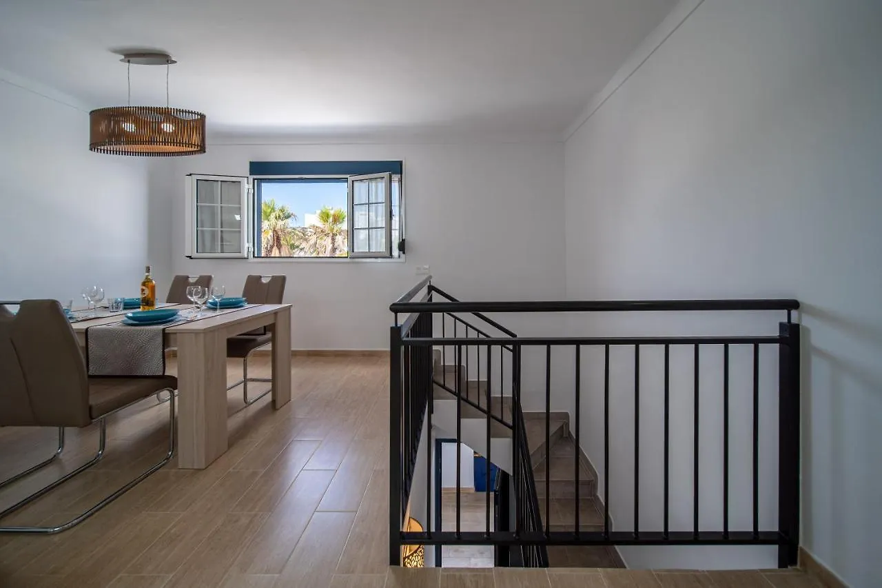 Volcano Getaway - Adults Only Punta Mujeres Apartment